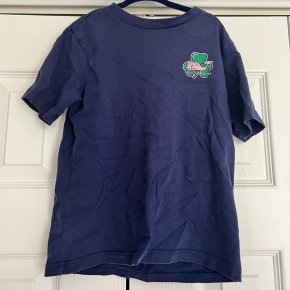 Vineyard Vines boys size 5 Irish tee - Picture 1 of 3